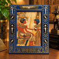 Portarretrato Egipcio – Elegancia y Arte del Antiguo Egipto