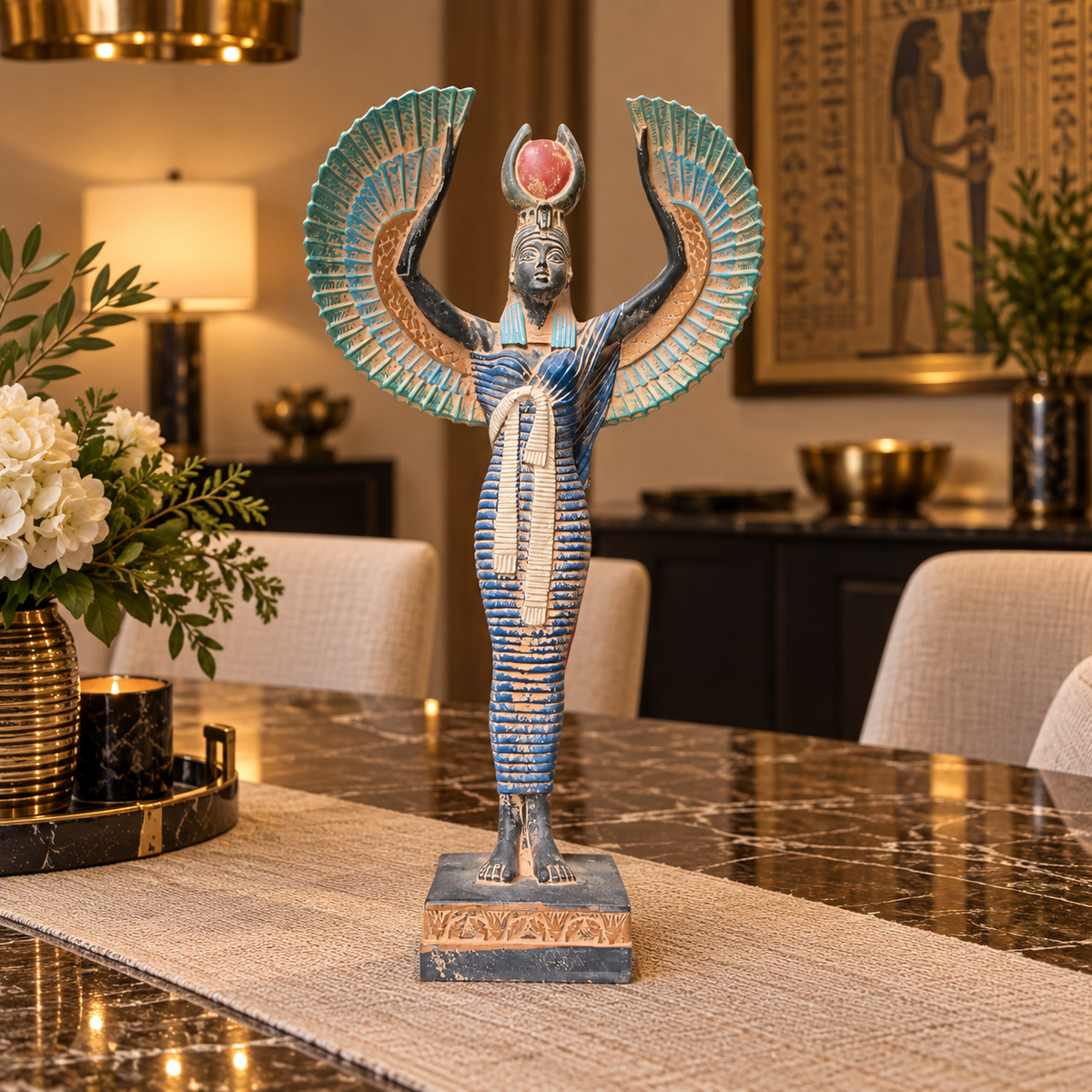 Estatua Estilizada de Isis Alada – Estilo Cobalto y Sol Naciente